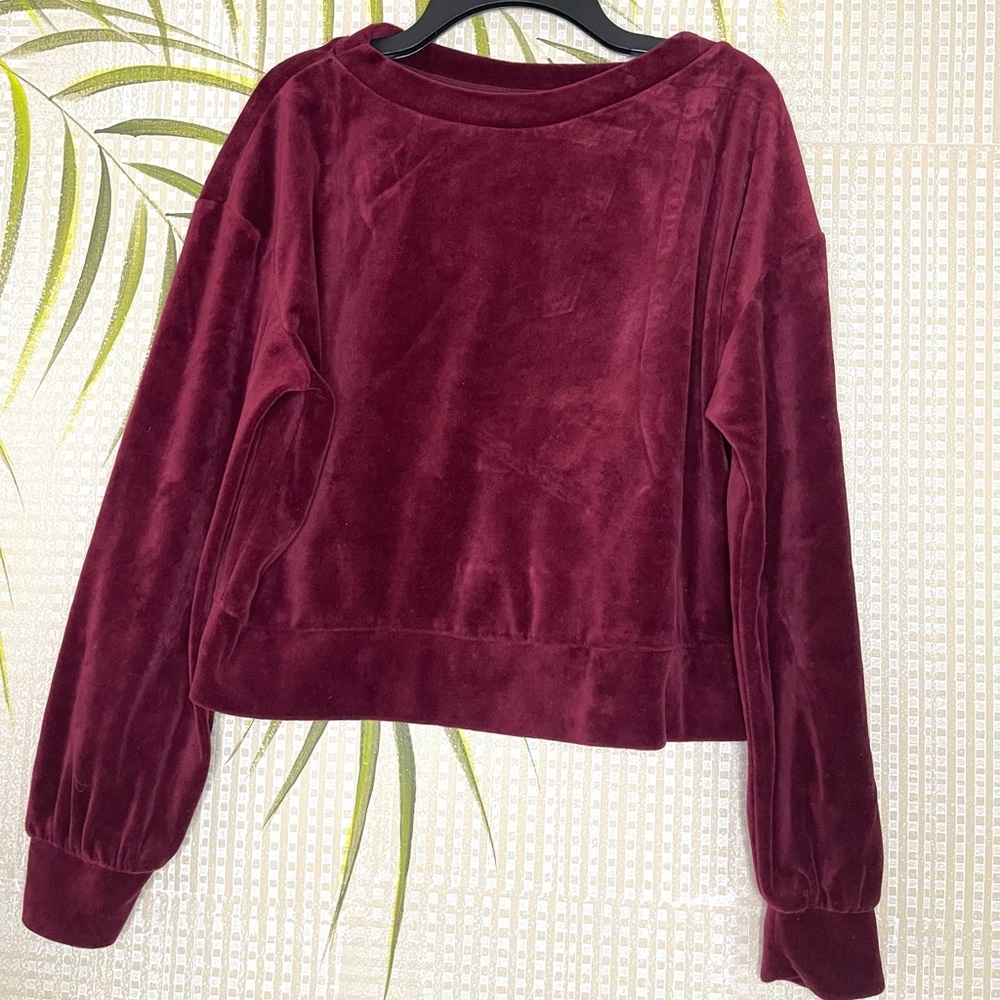 Wild Fable velour sweatshirt  Maroon Size S